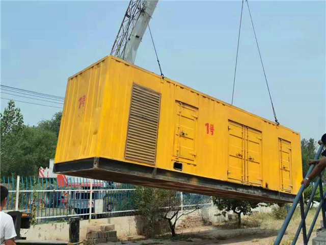 桐梓300KW柴油发电机组油耗是多少?