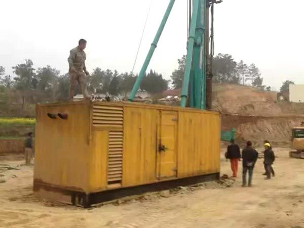 桐梓如何判断水冷式机油散热器密封件是否需要更换?